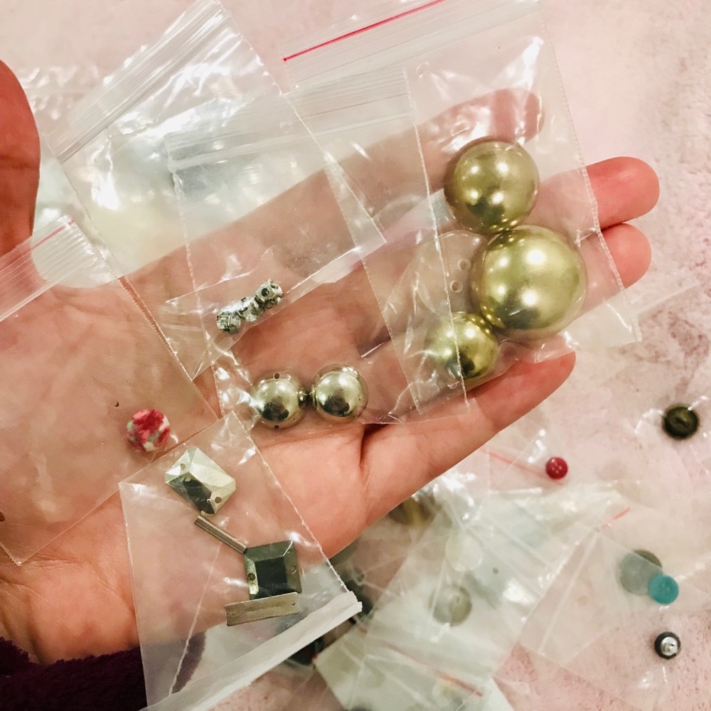 Collection of Cute Buttons & Threads